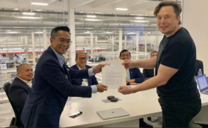 Ketemu Elon Musk, Luhut Bangun Kerjasama Pengelolaan Nikel untuk Industri Tesla