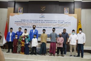Isi Harlah ke 62, PMII DKI Berbagi dengan Anak Yatim
