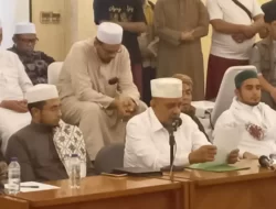 Panitia Reuni 212 : Anies Baswedan Nggak Usah Diundang