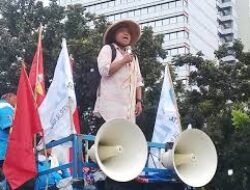 Aktivis Buruh Angkat Isu HAM dengan Aksi Damai dan Taat UU di Patung Kuda