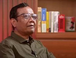 Rantis Brimob Lindas Ojol, Mahfud MD: Jangan Salahkan Pendemo, Aparat di Lapangan Juga Korban Tekanan Situasi