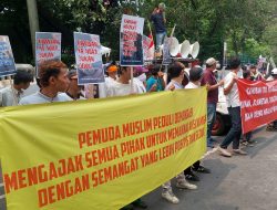 Pemuda Muslim Bangun Tradisi Kamisan yang Menyejukkan