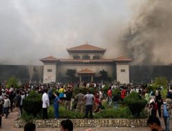 Alarm Nepal 2025! Indonesia Harus Hindari Jebakan Krisis Politik!