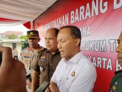 De Jure Minta Kejagung Hentikan Perlakuan Istimewa bagi Jaksa Penerima Uang Korupsi Fahrenheit