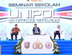 Habiburokhman: Keterbukaan Adalah Senjata Utama Polri Raih Kepercayaan Rakyat